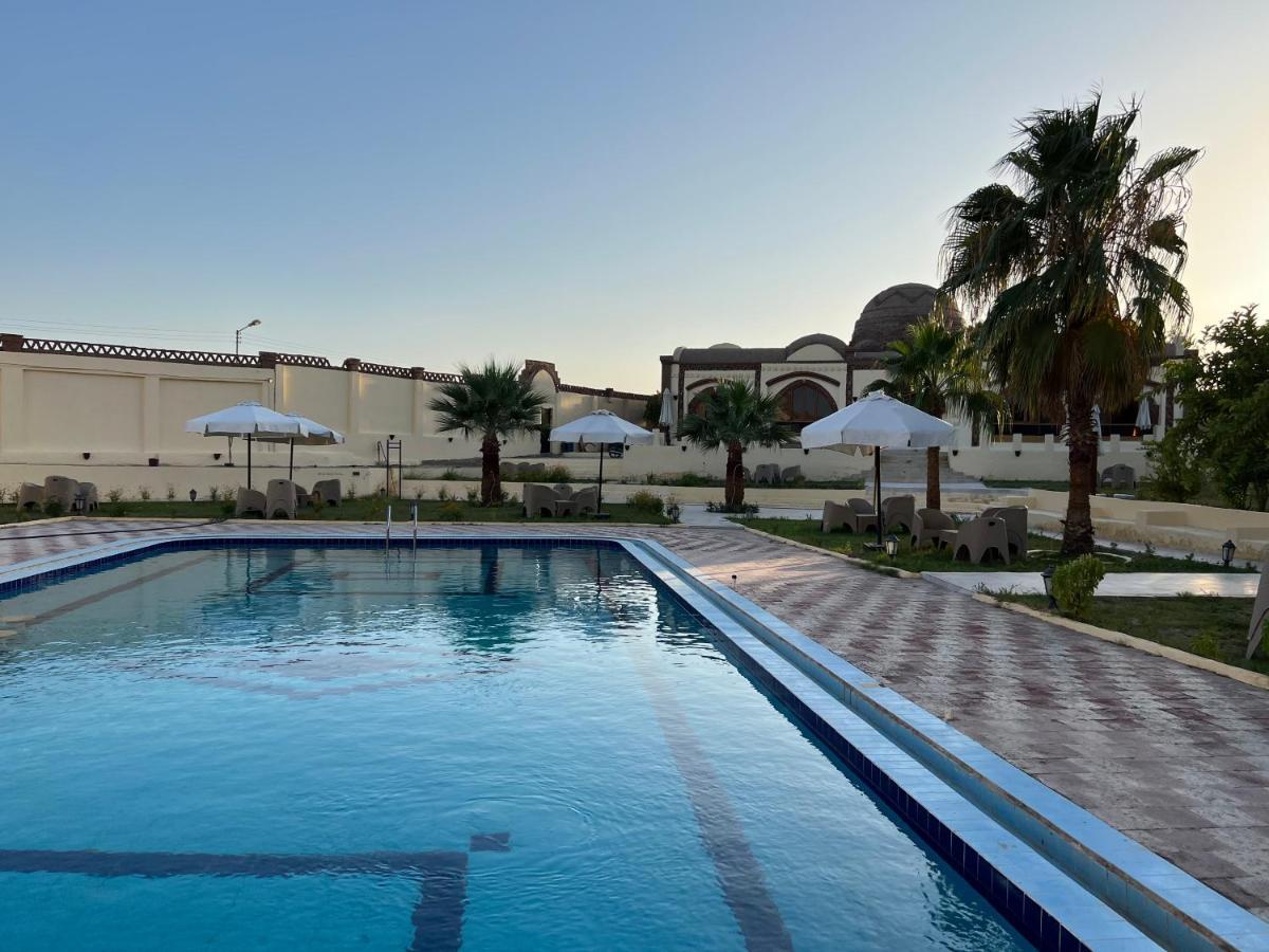 Elphardous Oasis Hotel Louxor Extérieur photo